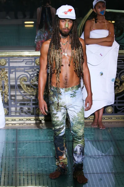Look 21